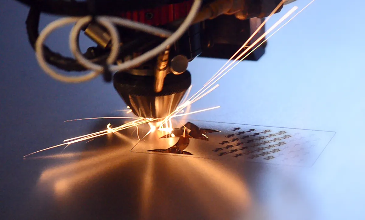 metal laser cutting